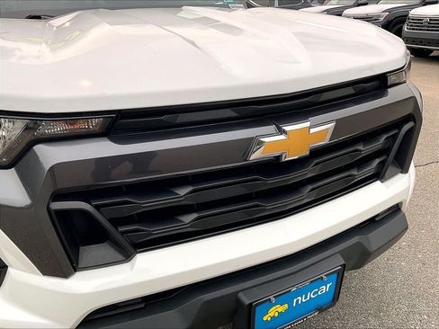 Used 2023 Chevrolet Colorado LT w/ LT Convenience Package AWD/4WD image 29