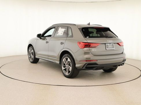 New 2025 Audi Q3 2.0T Premium image 4
