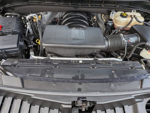 Used 2023 Chevrolet Tahoe LT w/ Luxury Package image 41