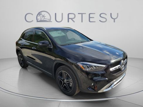 Certified 2026 Mercedes-Benz GLA 250 image 4