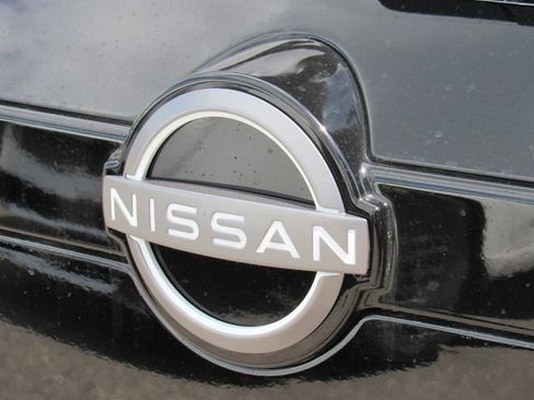 New 2026 Nissan Pathfinder SV image 14