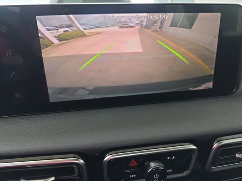 New 2026 Nissan Sentra SV w/ SV Convenience Package FWD image 14