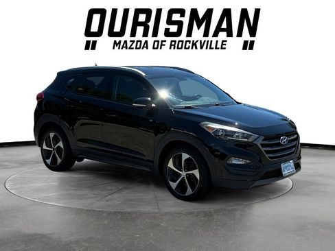 Used 2016 Hyundai Tucson Sport FWD image 1