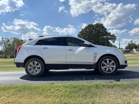 Used 2015 Cadillac SRX Luxury w/ Driver Awareness Package FWD image 1