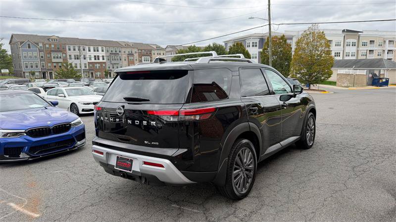 Used 2023 Nissan Pathfinder 4WD SL w/ SL Premium Package image 14