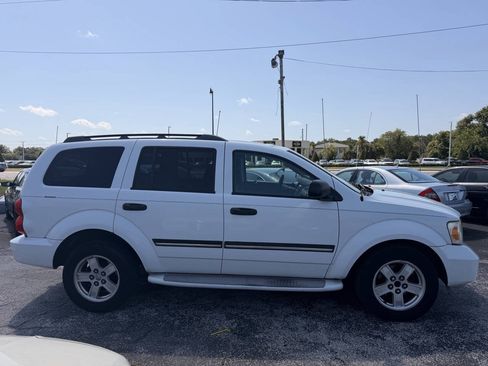 Used 2007 Dodge Durango SLT RWD image 3