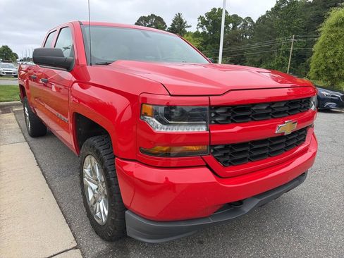 Used 2016 Chevrolet Silverado 1500 Custom w/ Custom Convenience Package RWD image 7
