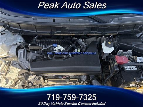 Used 2018 Nissan Rogue SV AWD/4WD image 24