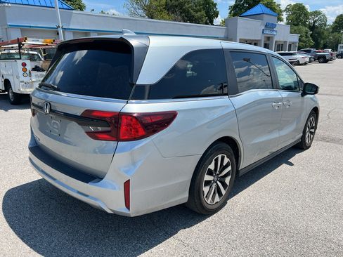 Used 2025 Honda Odyssey EX-L image 5