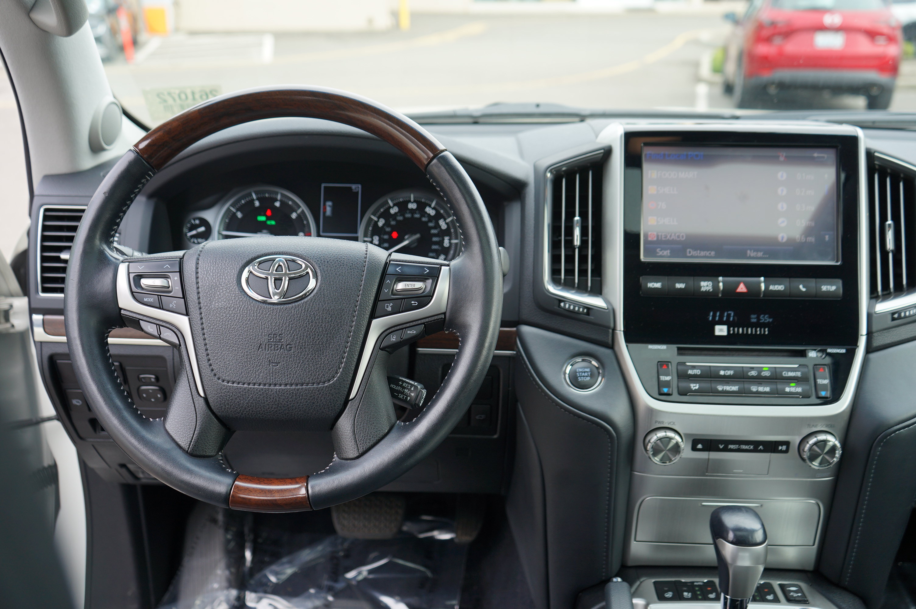 Used 2018 Toyota Land Cruiser AWD/4WD image 23