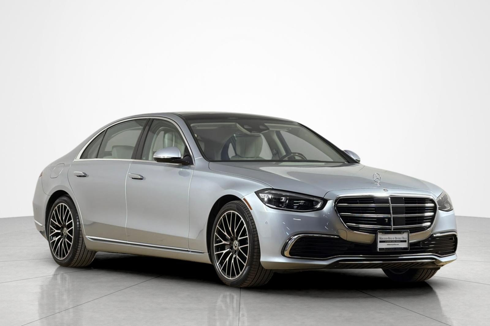 Used 2024 Mercedes-Benz S 580 4MATIC Sedan image 7