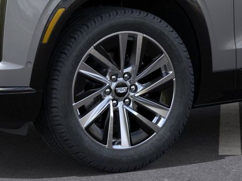 New 2026 Cadillac Vistiq Sport w/ LPO, Floor Liner Package image 9