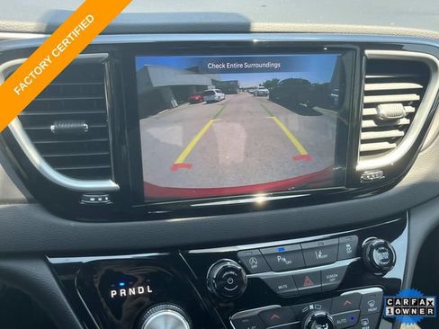 Used 2025 Chrysler Voyager LX FWD image 29