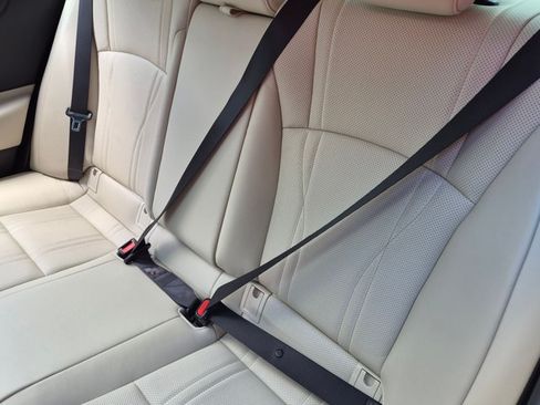 Used 2024 Lexus ES 350 w/ Technology Package FWD image 19
