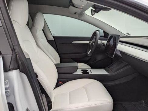 Used 2021 Tesla Model 3 Performance image 19