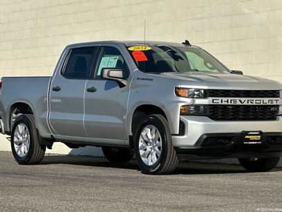 Certified 2021 Chevrolet Silverado 1500 Custom w/ LPO, Dark Essentials Package