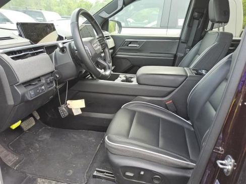 Used 2026 GMC Sierra EV Elevation AWD/4WD image 5