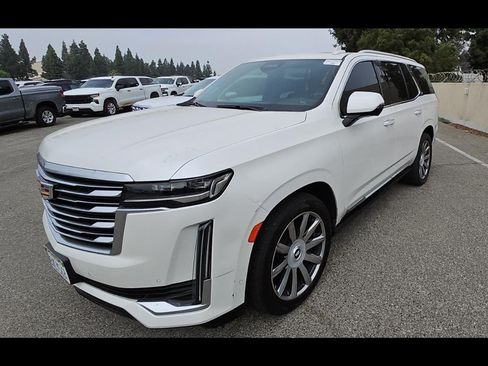Used 2021 Cadillac Escalade Premium Luxury Platinum RWD image 1