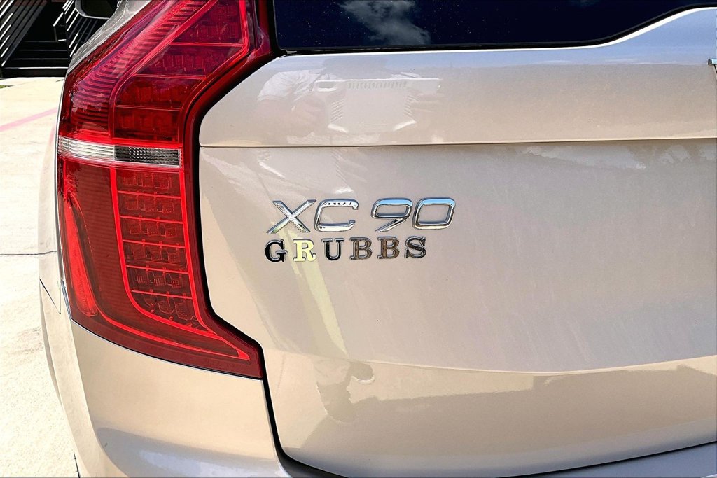 Certified 2025 Volvo XC90 B6 Plus w/ Protection Package AWD/4WD image 44
