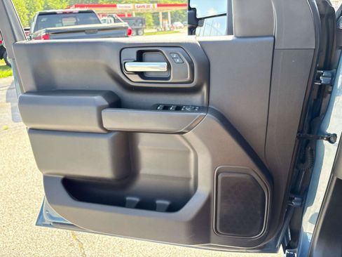 Used 2024 Chevrolet Silverado 2500 Custom w/ Custom Value Package AWD/4WD image 14