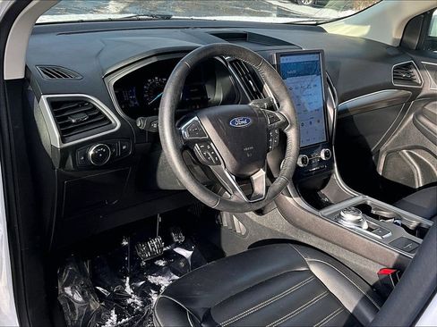 Used 2022 Ford Edge SEL image 8
