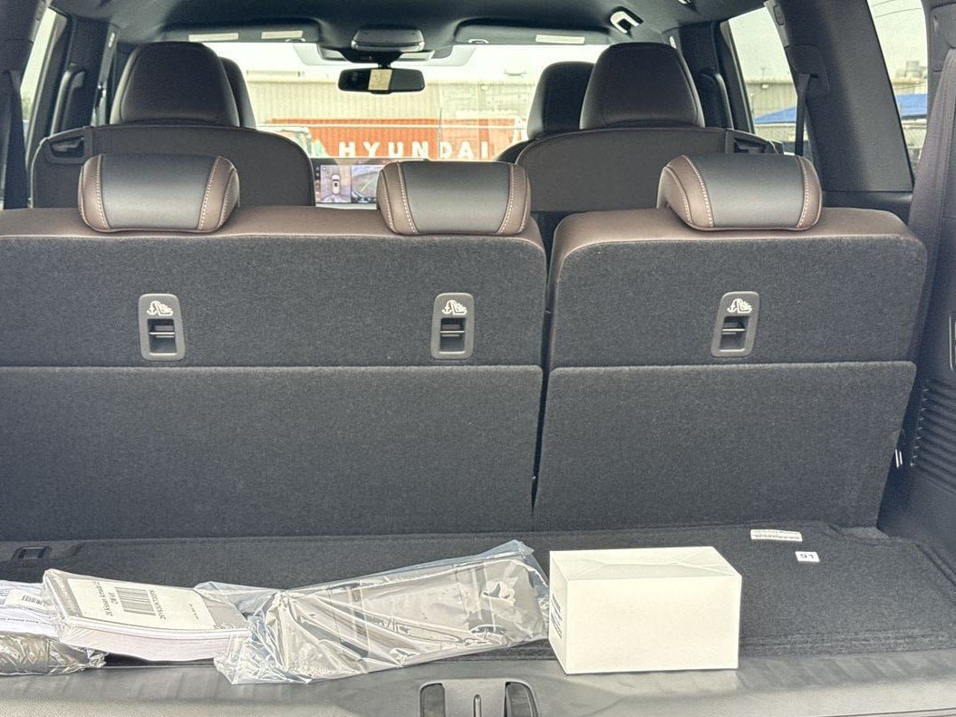 New 2026 Nissan Armada SL w/ Captain's Chari Seat Package RWD image 33