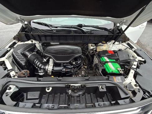 Used 2019 GMC Acadia SLT w/ LPO, Floor Liner Package image 19