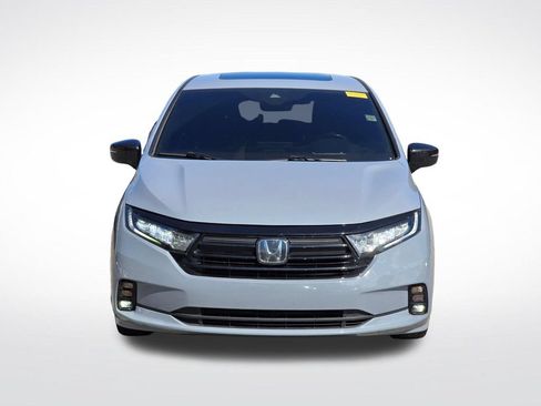 Used 2023 Honda Odyssey Sport image 12