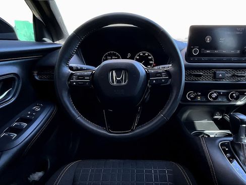 Used 2023 Honda HR-V Sport image 6