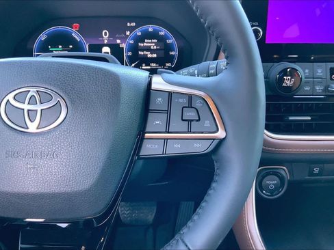 Used 2026 Toyota Grand Highlander Hybrid MAX Platinum image 24