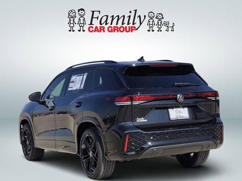 New 2026 Volkswagen Tiguan SE R-Line FWD image 3