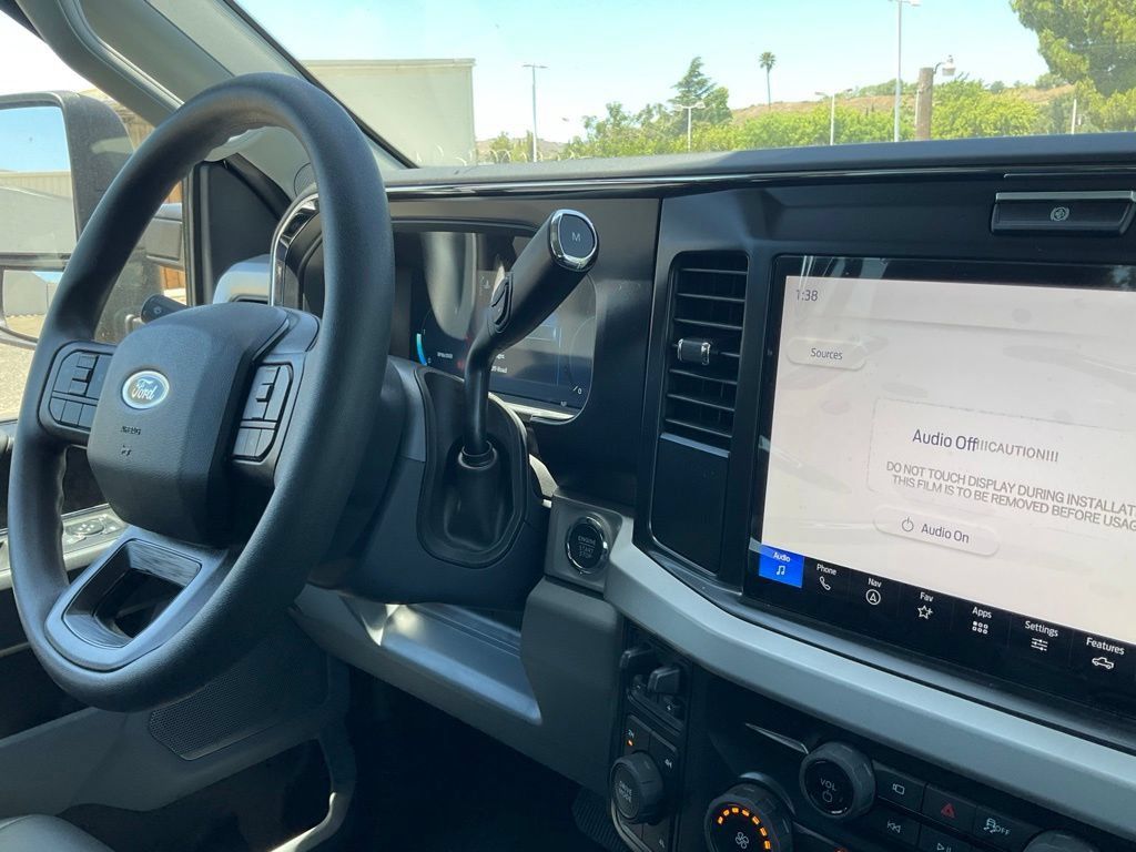 New 2026 Ford F250 XLT w/ XLT Premium Package AWD/4WD image 47