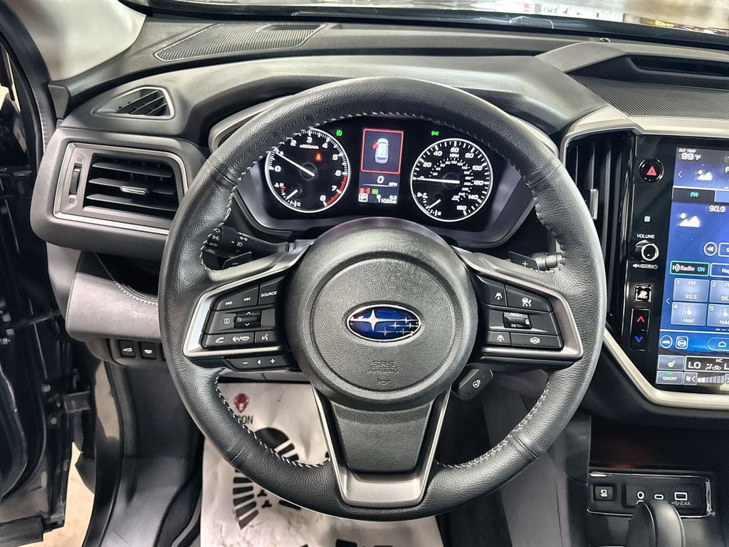 Used 2025 Subaru Ascent Limited AWD/4WD image 17