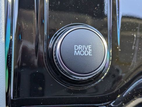 New 2026 Ford Explorer Platinum w/ LUX Leather Package image 27