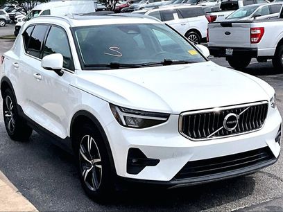 Used 2023 Volvo XC40 B5 Plus
