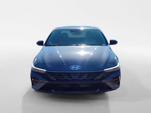 New 2026 Hyundai Elantra SEL Sport Premium image 9