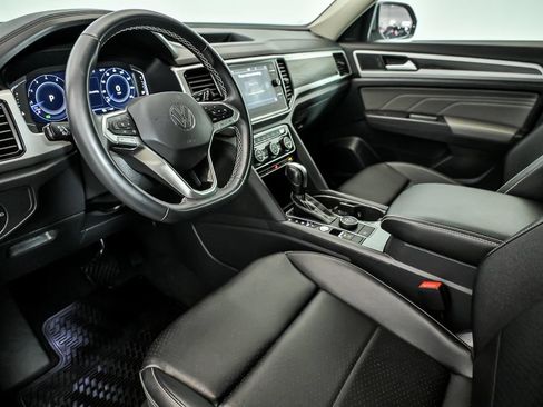 Certified 2023 Volkswagen Atlas SE AWD/4WD image 11