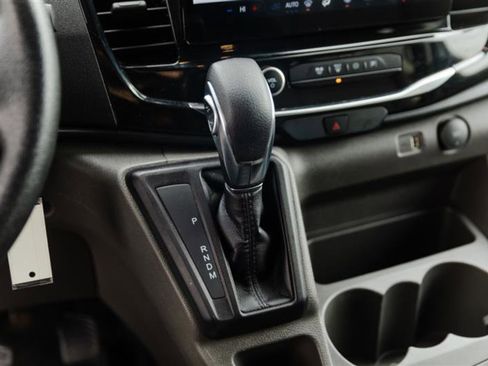 Used 2024 Ford Transit 350 XLT image 21