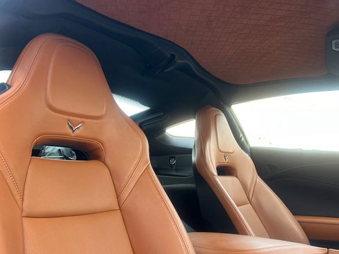 Used 2019 Chevrolet Corvette Stingray Coupe image 10