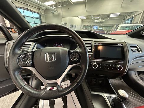 Used 2015 Honda Civic Si image 9