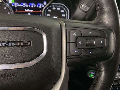 Used 2021 GMC Sierra 1500 Denali w/ Technology Package AWD/4WD image 21