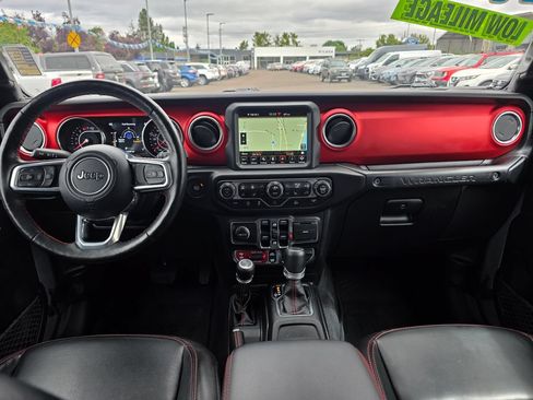 Used 2021 Jeep Wrangler Unlimited Rubicon AWD/4WD image 5