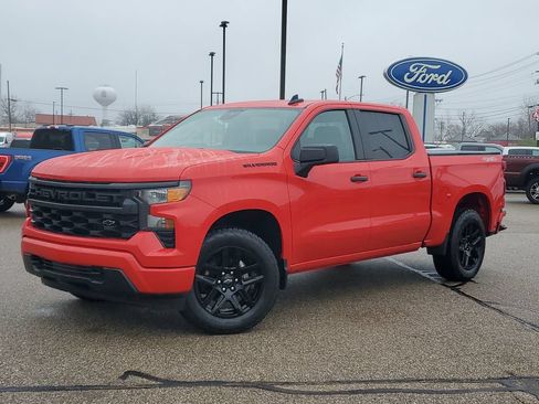 Used 2023 Chevrolet Silverado 1500 Custom w/ LPO, Dark Essentials Package AWD/4WD image 27