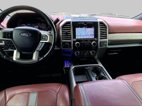 Used 2019 Ford F250 Platinum w/ Snow Plow Prep Package AWD/4WD image 16