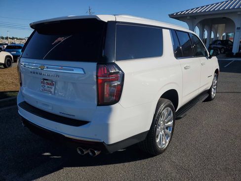 Certified 2024 Chevrolet Suburban Premier image 6