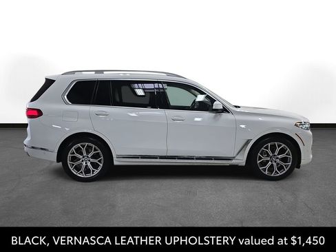 Used 2022 BMW X7 xDrive40i w/ Premium Package image 5