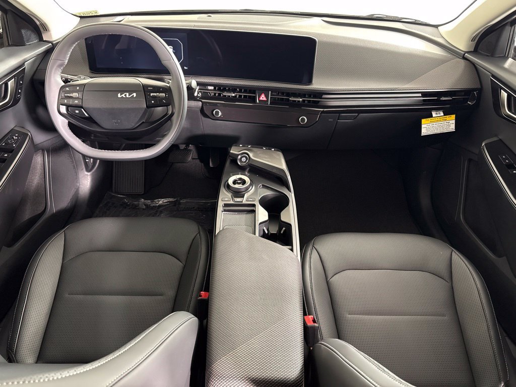 New 2026 Kia EV6 Wind RWD image 13