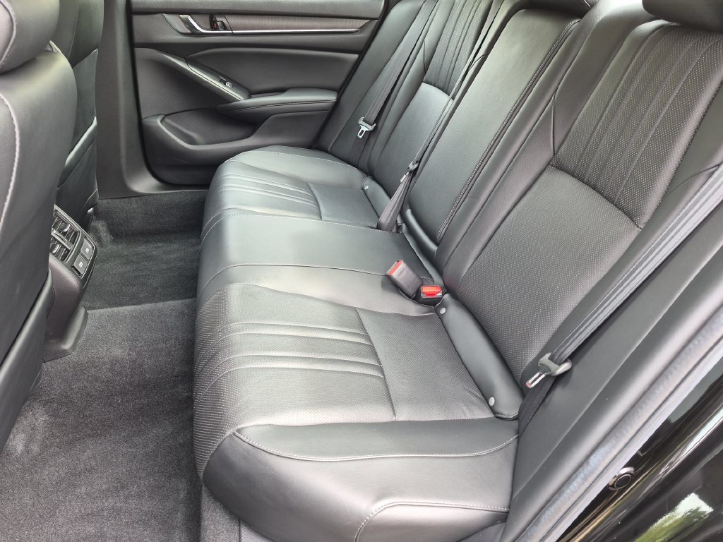 Used 2021 Honda Accord EX-L image 27