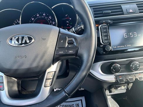 Used 2016 Kia Rio SX image 16