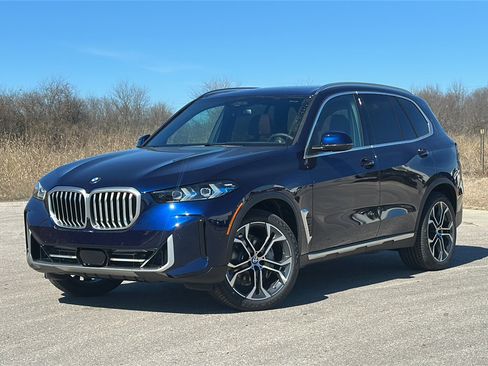 New 2026 BMW X5 xDrive40i image 2